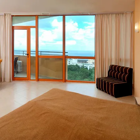 Sunrise Golden Sands Hotel 4*