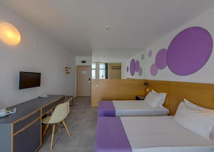 Sunrise Golden Sands 4*