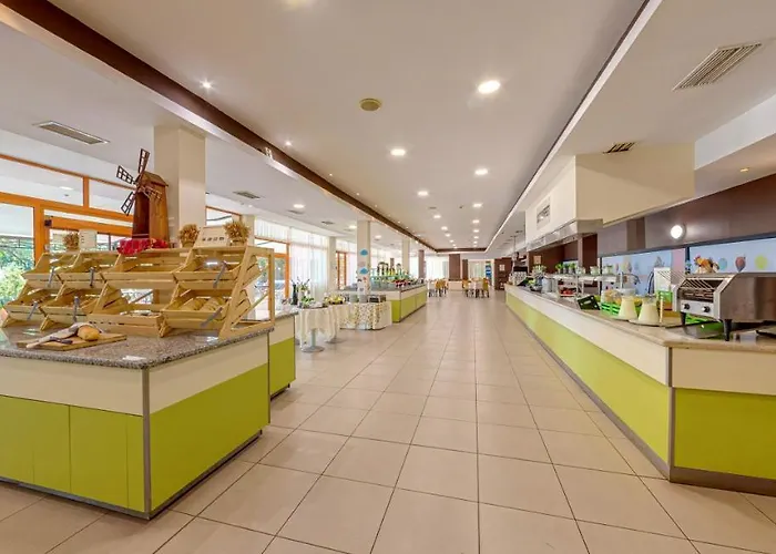 Sunrise Golden Sands 4*