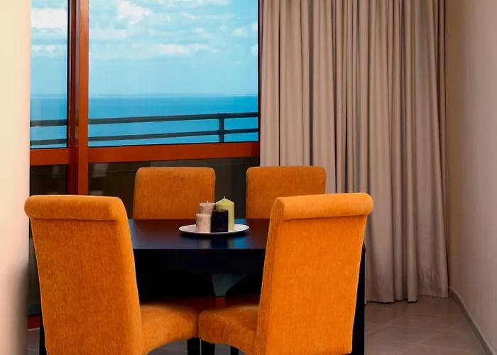 Sunrise Golden Sands