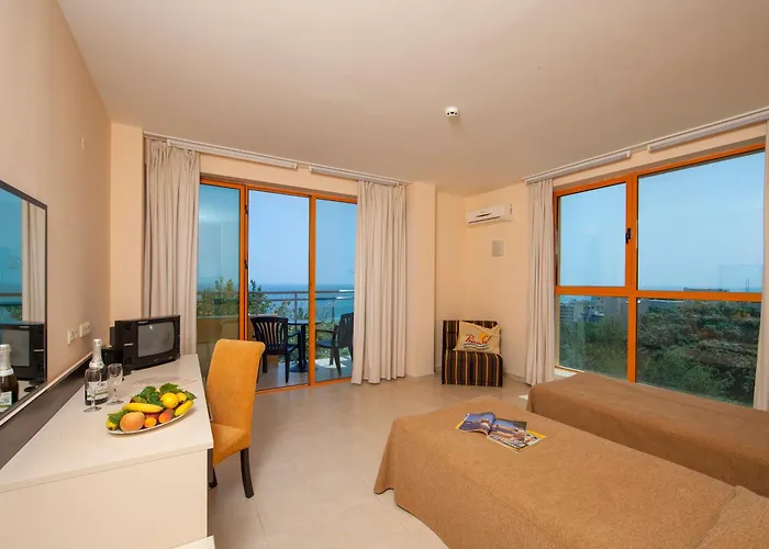 Sunrise Golden Sands