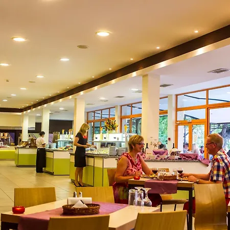 Sunrise Golden Sands Отель