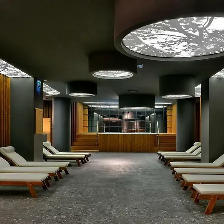 Hotel Sunrise Warna